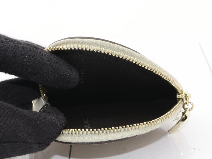 Beige Sima Coin Case