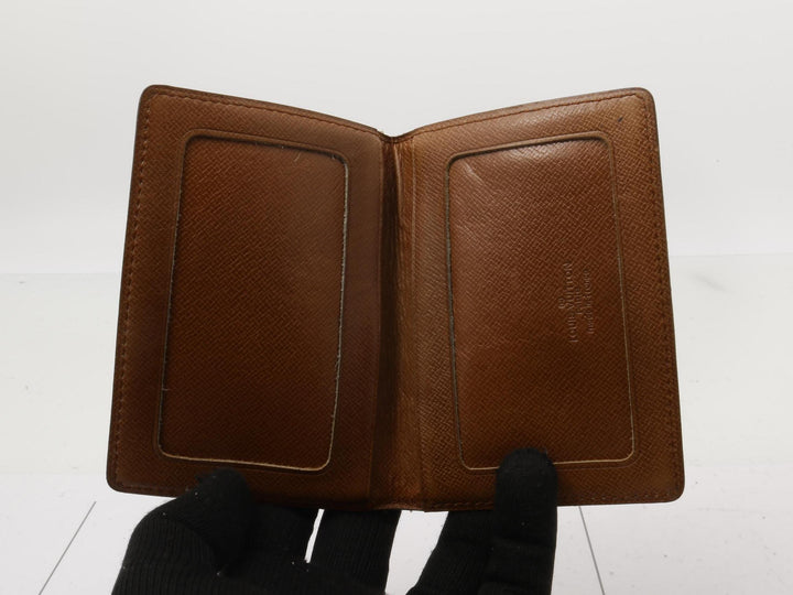 Bordeaux Clutch