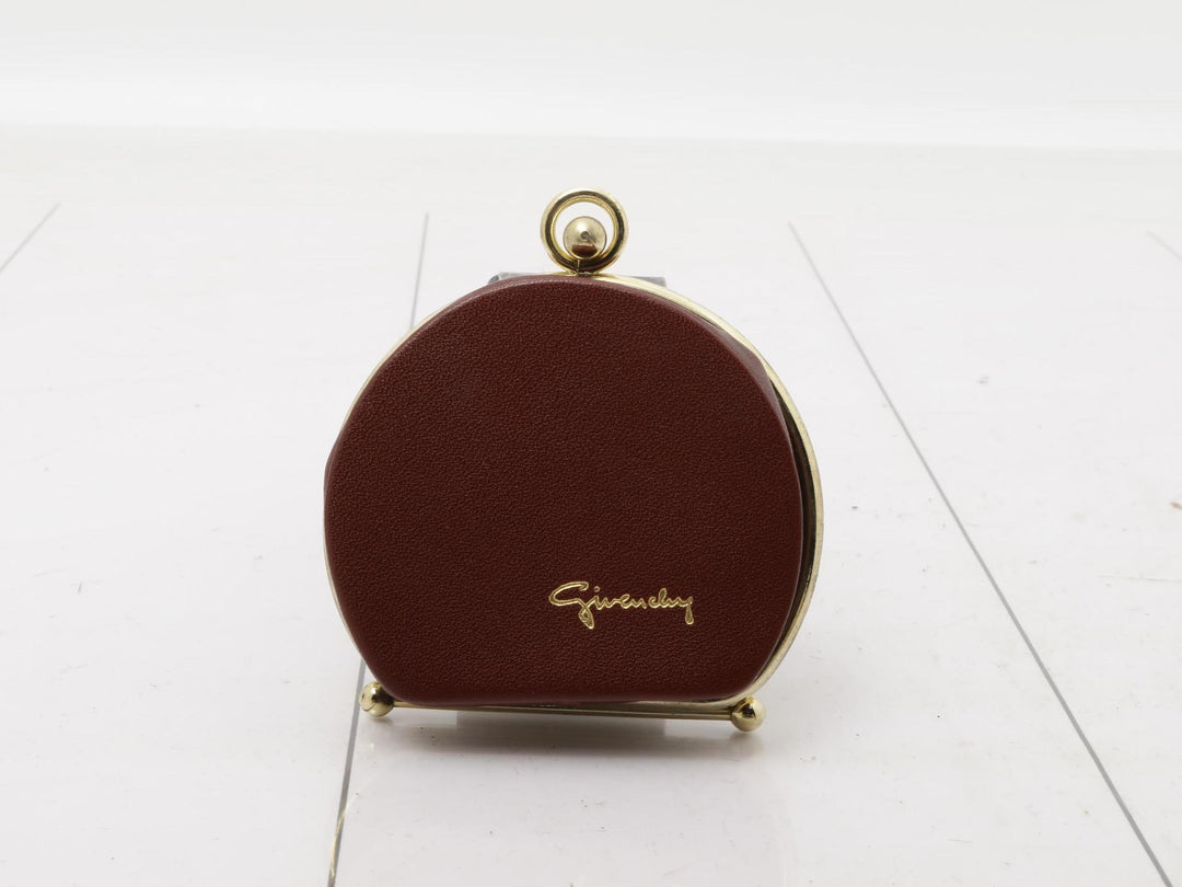 Beige Shelly Line Clutch