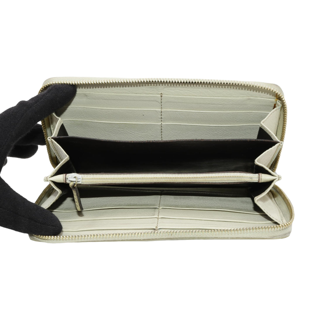 White Sima Zippy Wallet