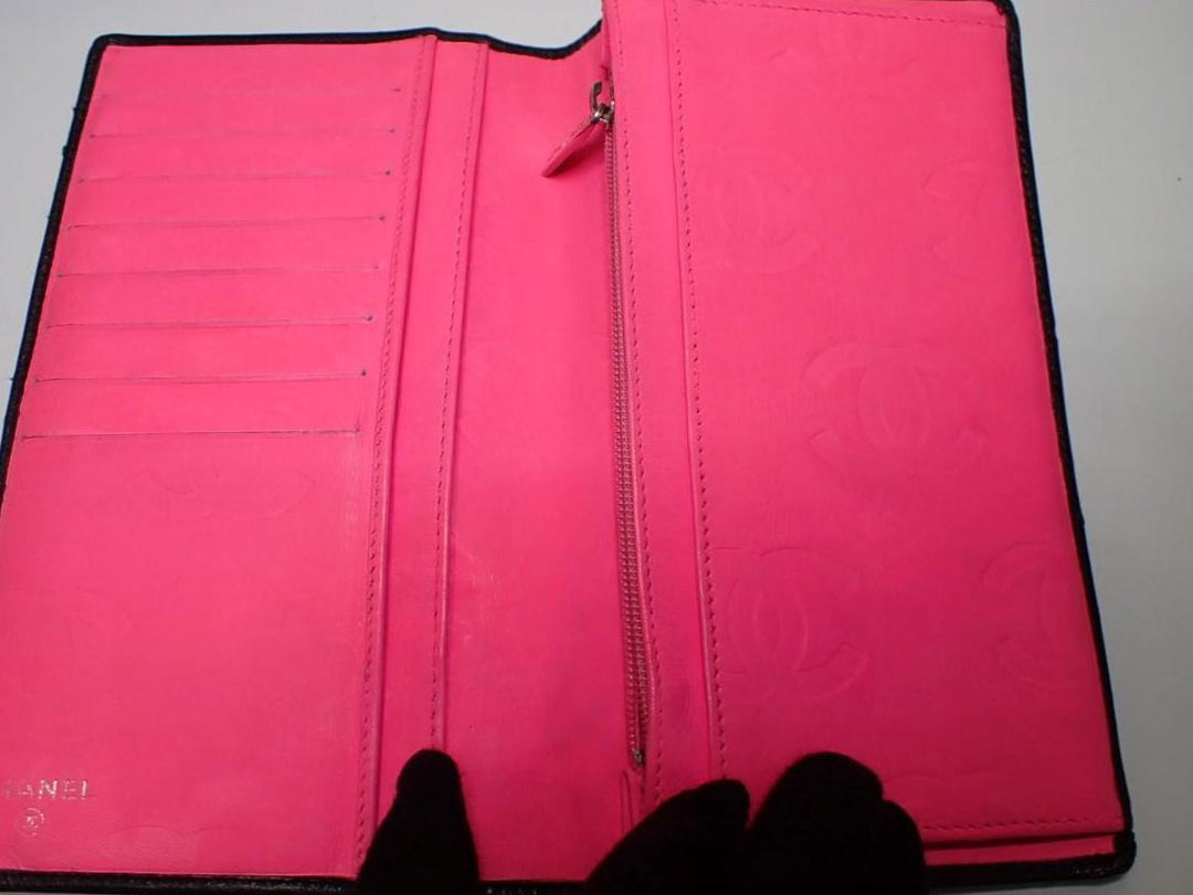 Black Compact Wallet