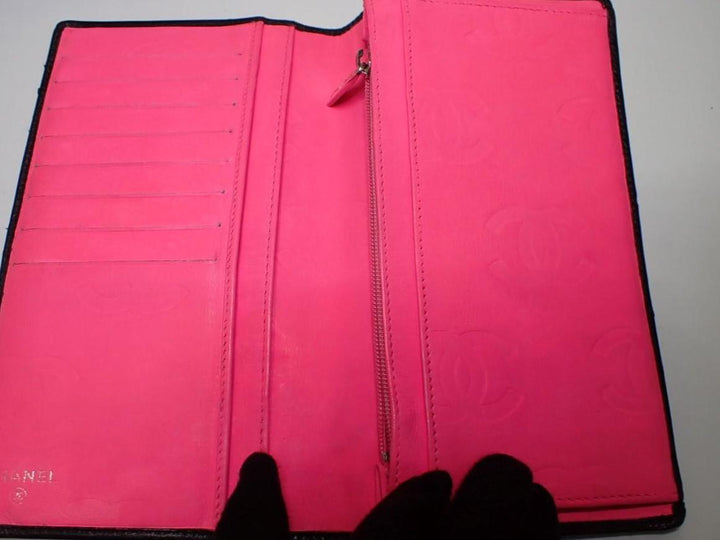 Black Compact Wallet