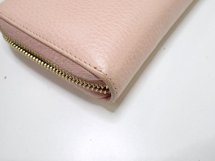 Bordeaux Clutch