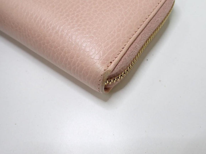 Bordeaux Clutch