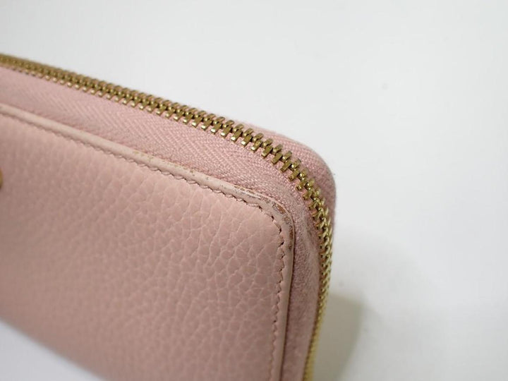 Bordeaux Clutch
