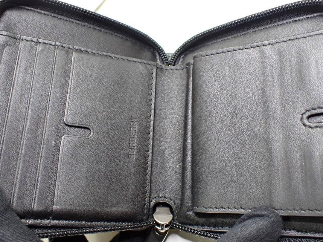 Beige Zippy Wallet