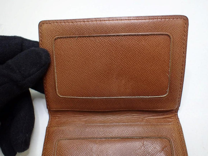Bordeaux Clutch