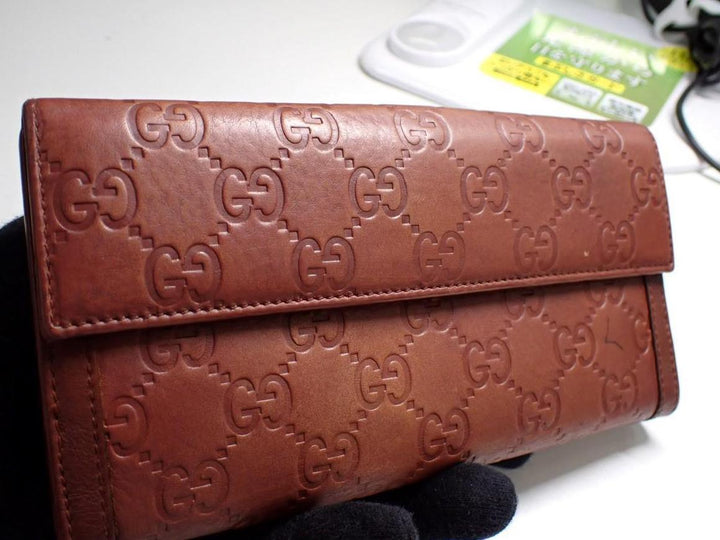 Bordeaux Coin Case