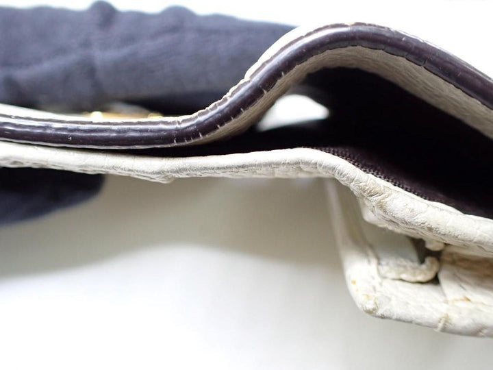 White Compact Wallet