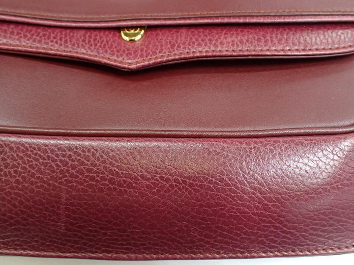 Red Clutch