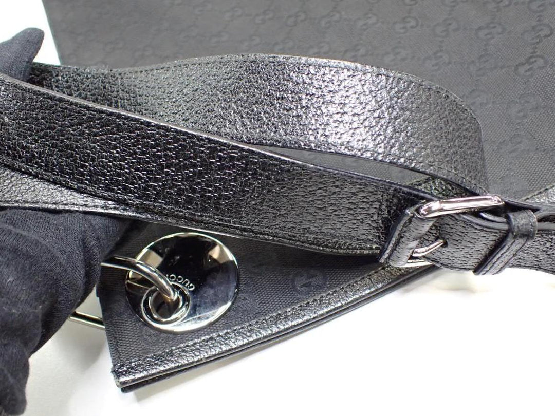 Black GG Canvas Shoulder Bag